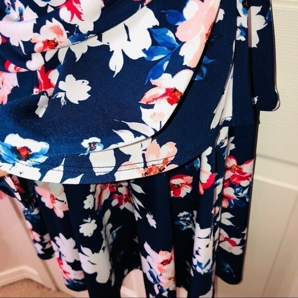 Elle ruffle faux wrap knee length floral dress xs - Picture 8 of 13